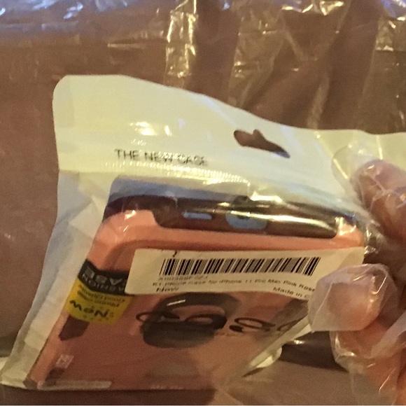 3/$10.00 Case Phone with Ring Stand - Picture 4 of 10